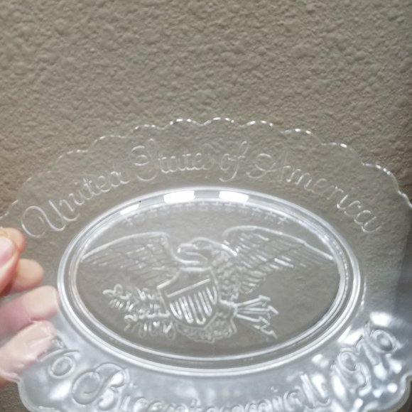 Avon 1976 Bicentennial USA Eagle Platter - George & Martha Washington Soap - Picture 5 of 13